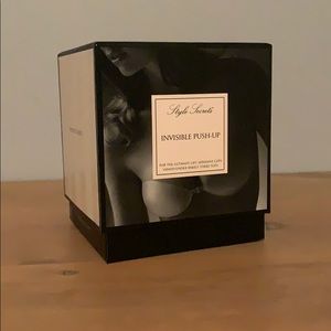 NEVER WORN Victoria’s Secret Invisible Push Up Bra